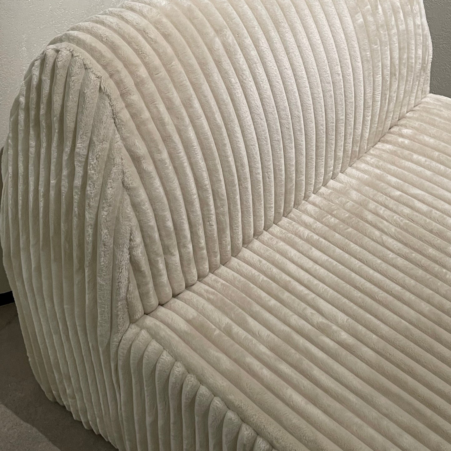 Velvet Instant Single Sofa | Unfolds in 60s, Lasts 10 Years